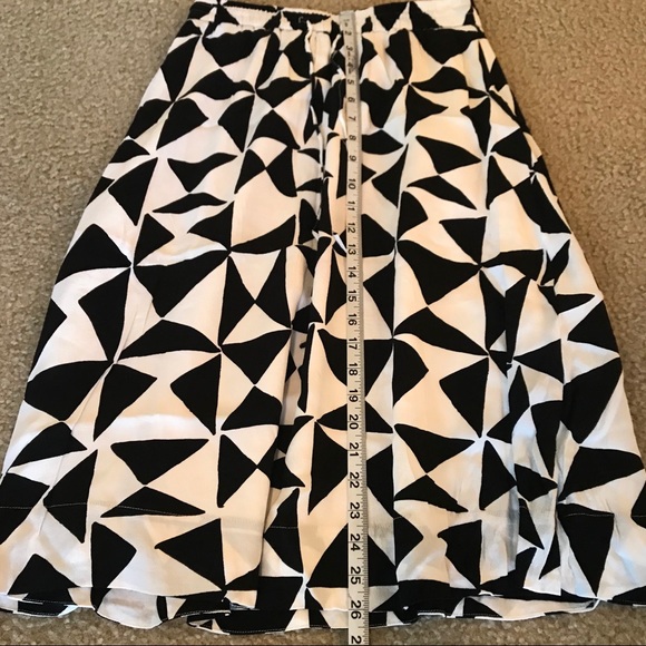Ann Taylor LOFT Skirt Midi Black White XS Geometri - Picture 6 of 8